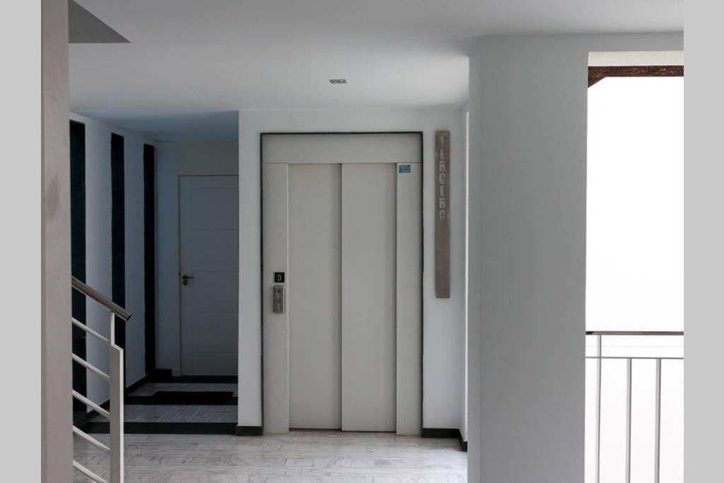 Apartmán La Casa De Colon - Apartamento Doble En El Centro Cádiz Exteriér fotografie